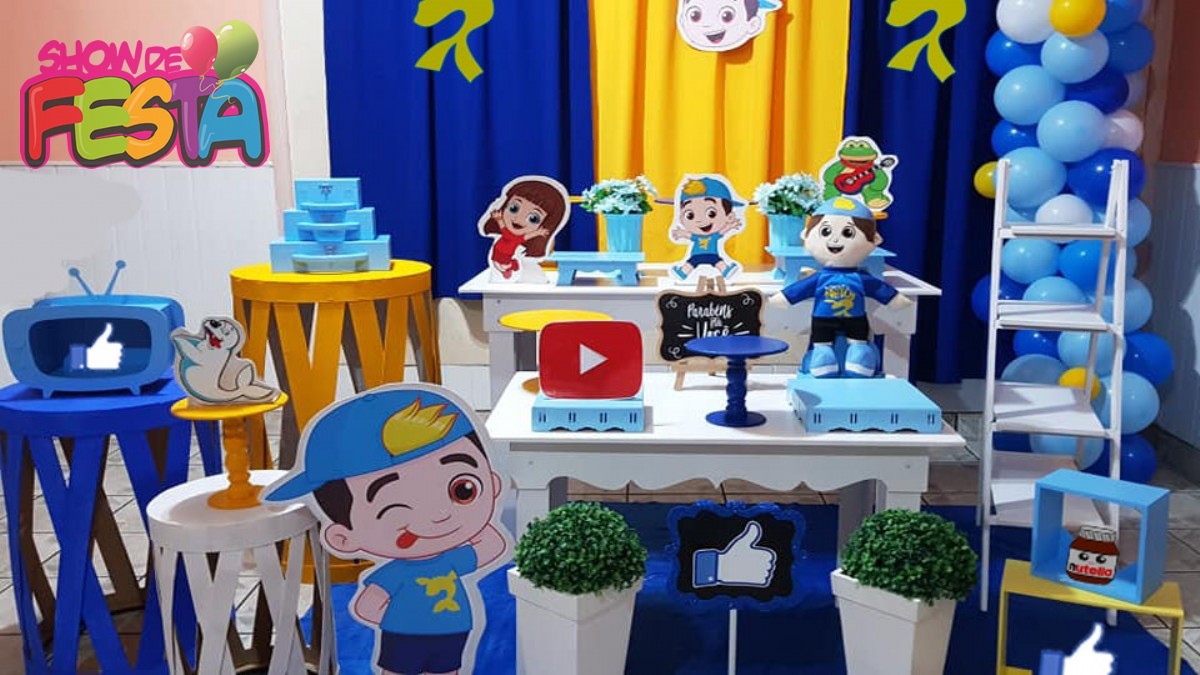 Display para decoração de festa com o tema Luccas Neto, Tudo para sua  festa infantil!